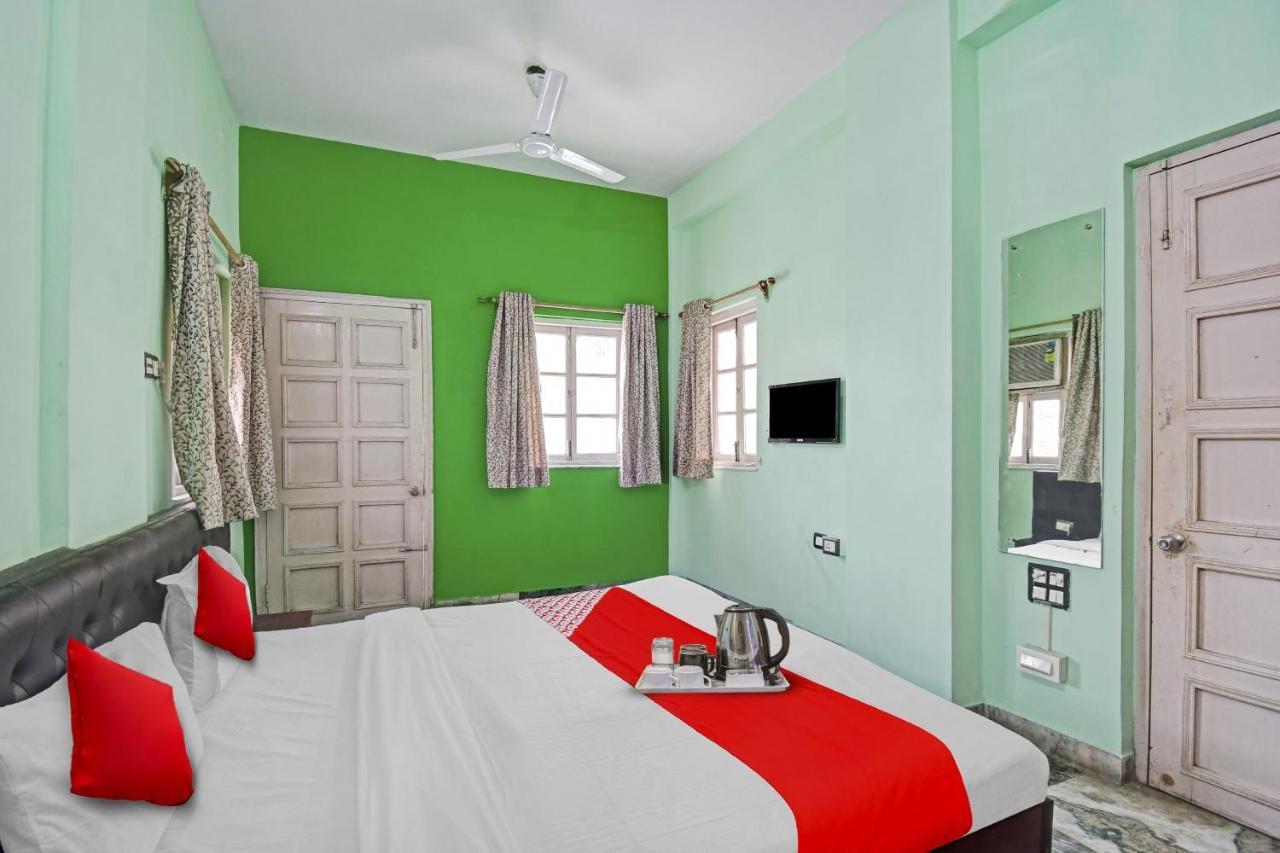 Hotel O R A Homestay Near Acropolis Mall Kolkata Exterior photo